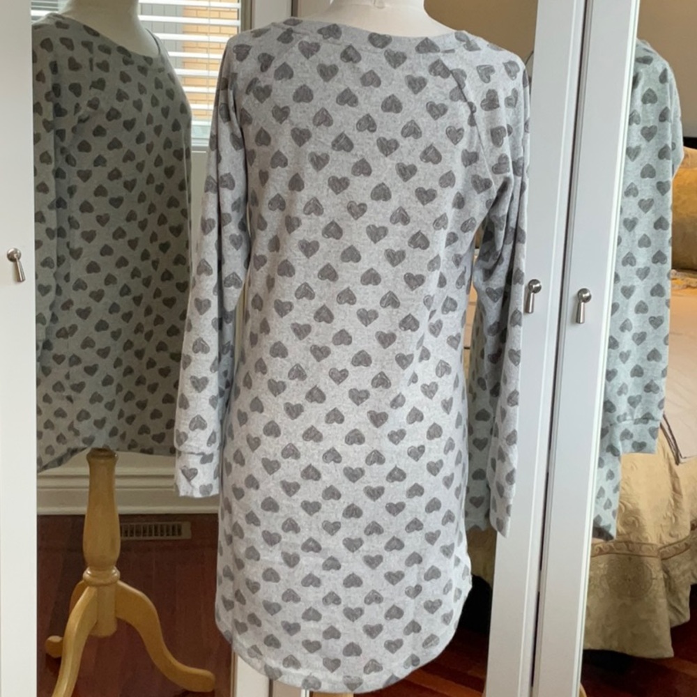 Women’s Gray Heart Pattern Pyjama / Small - Picture 2 of 11